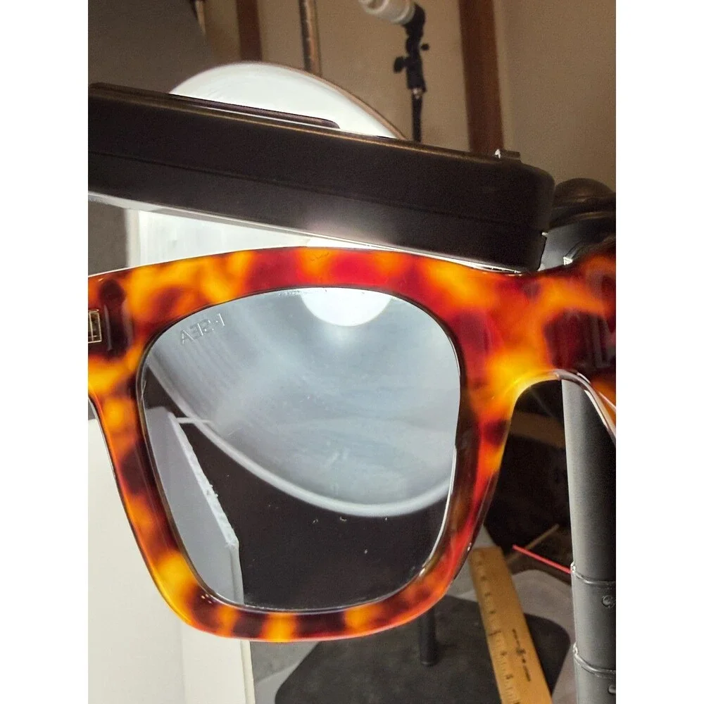 I-SEA Billie Women's Sunglasses Tortoiseshell Frame Gray Lenses